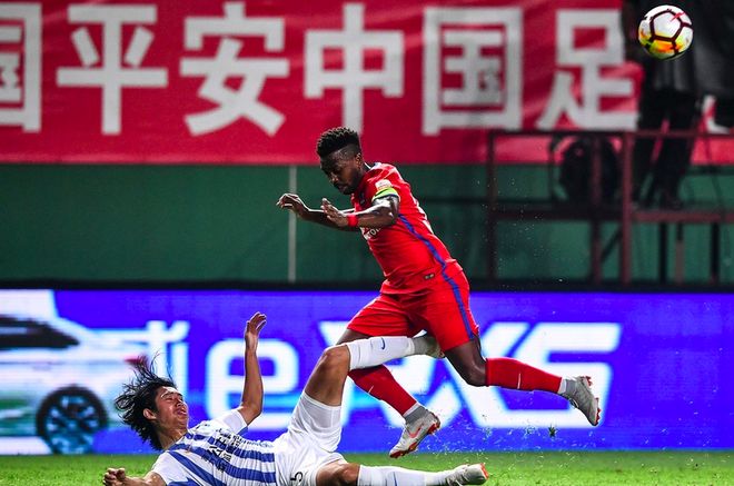 皇冠体育登录-包含申花客场大胜，击退斯威唐德实现三连胜的词条